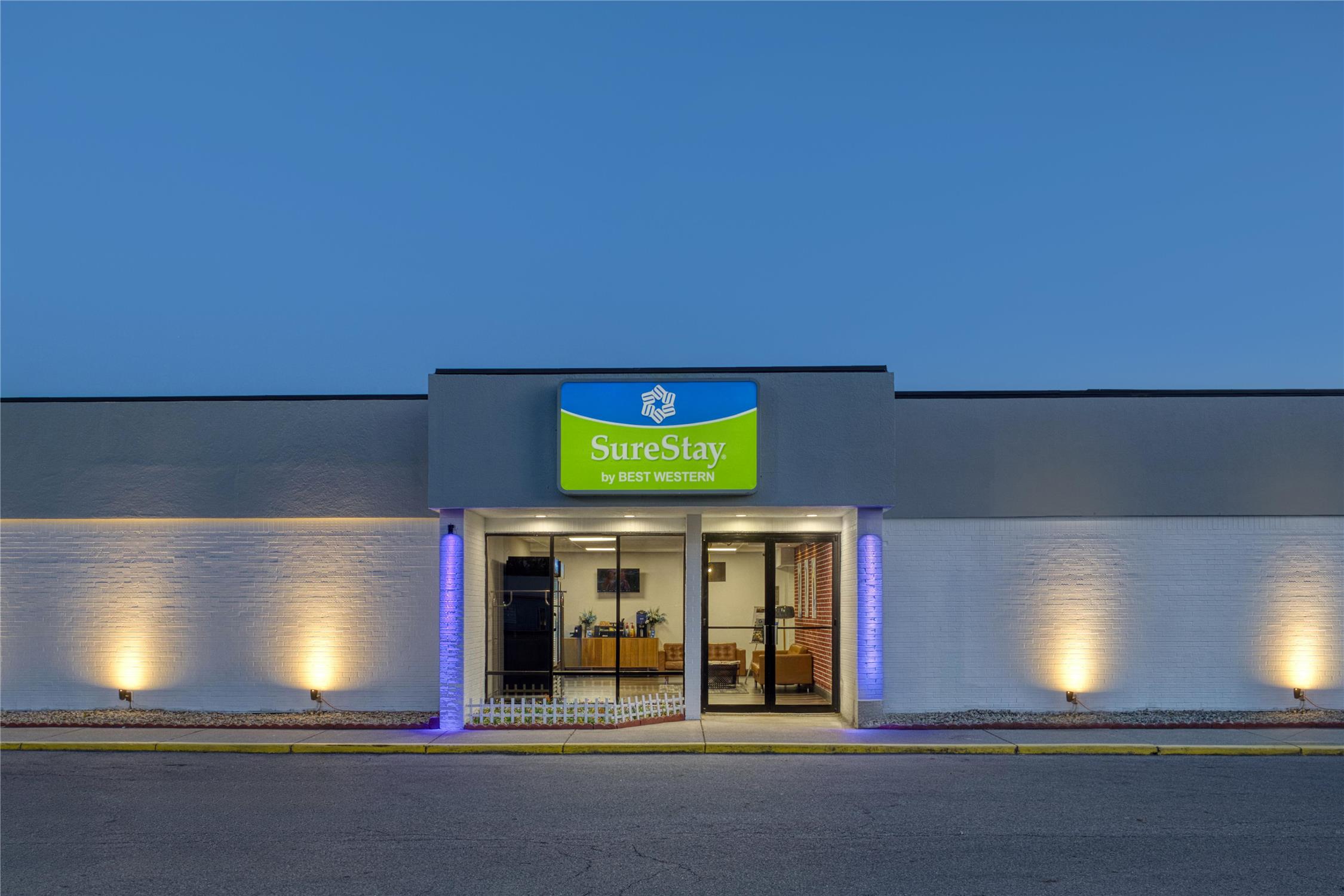 SureStay by Best Western Greenville 1/22