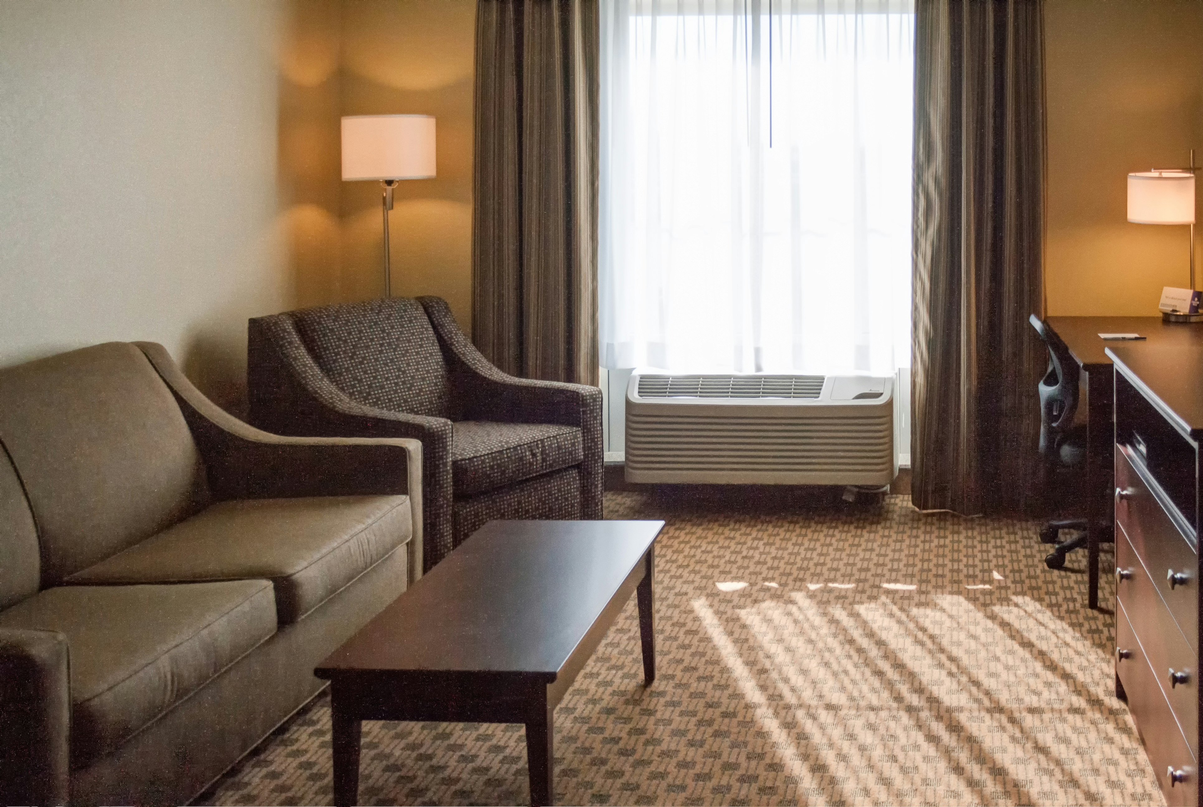 Cobblestone Hotel & Suites - Jefferson 23/39