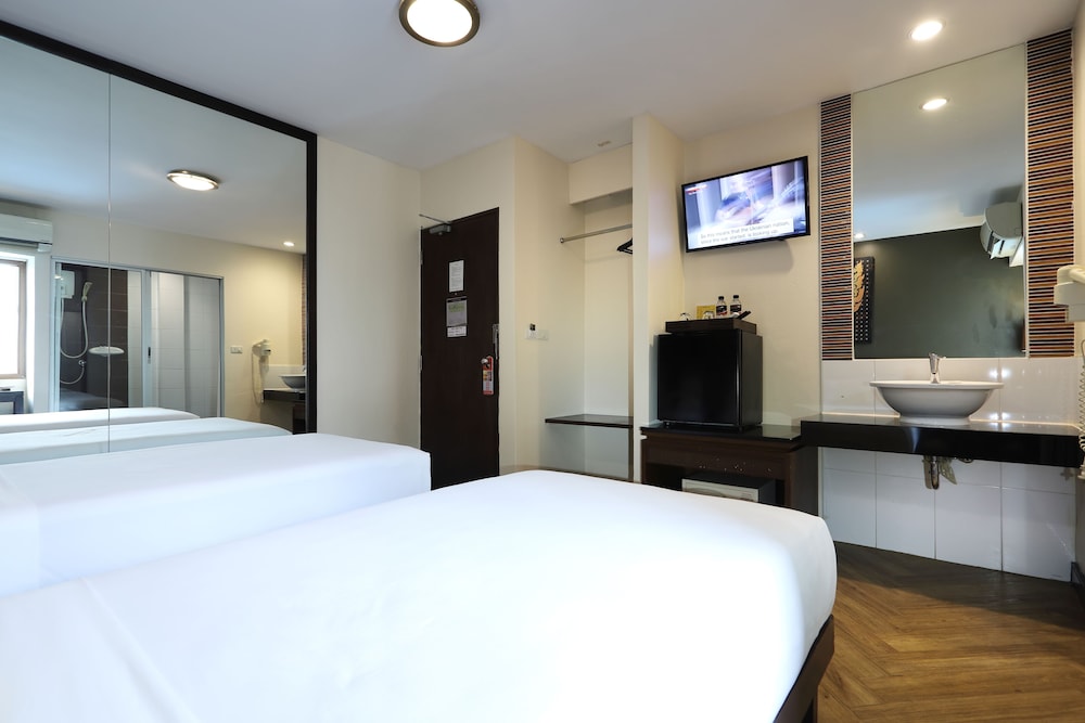 Sleep With Inn 36/65