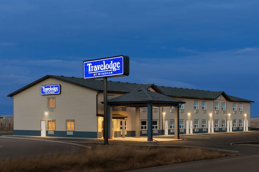 Travelodge by Wyndham Pincher Creek 1/20