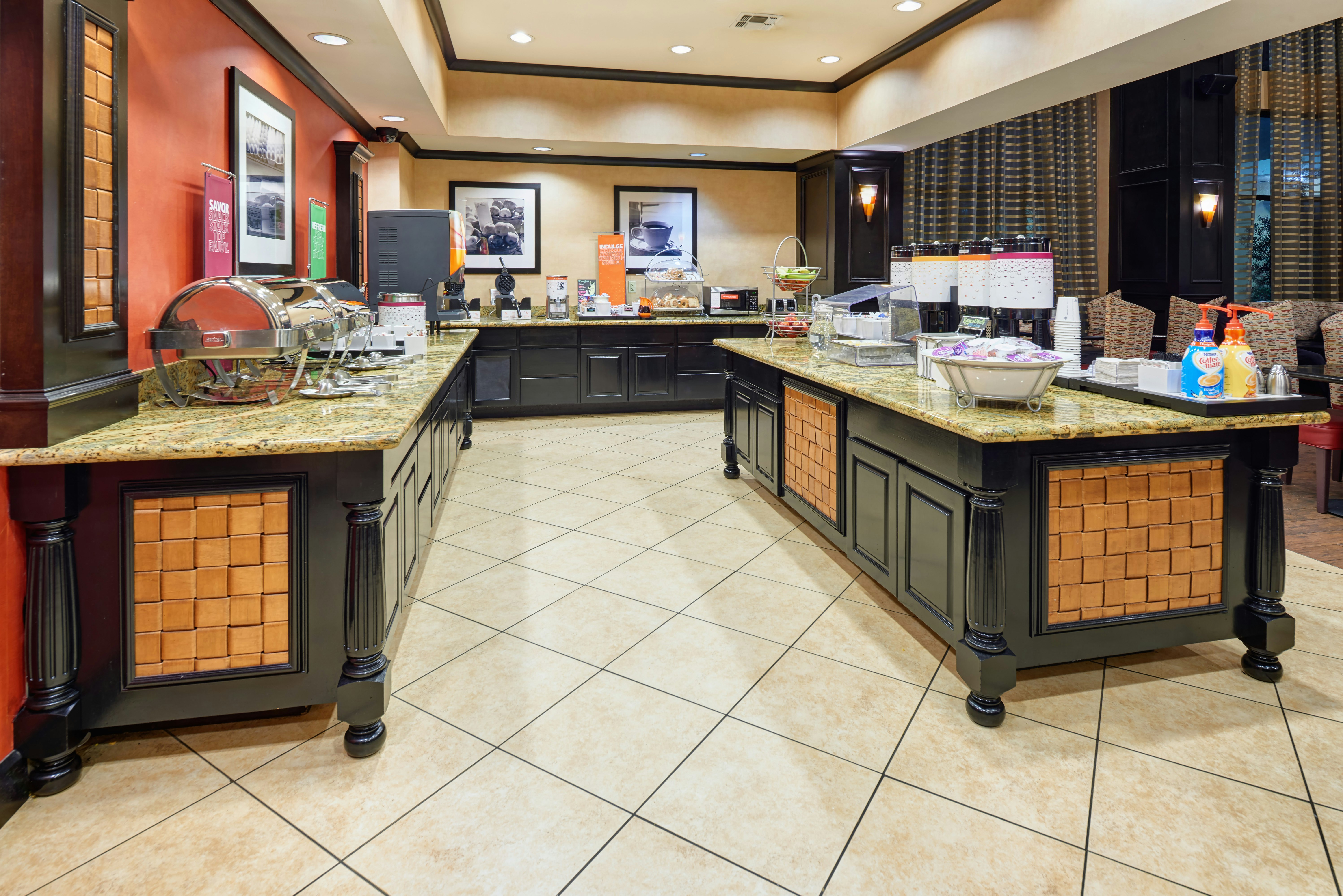Hampton Inn Suites Waco South 6/39