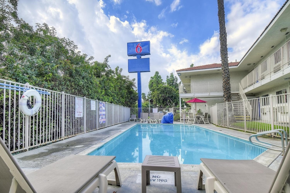 Motel6 Chino, CA - Los Angeles Ontario 34/38