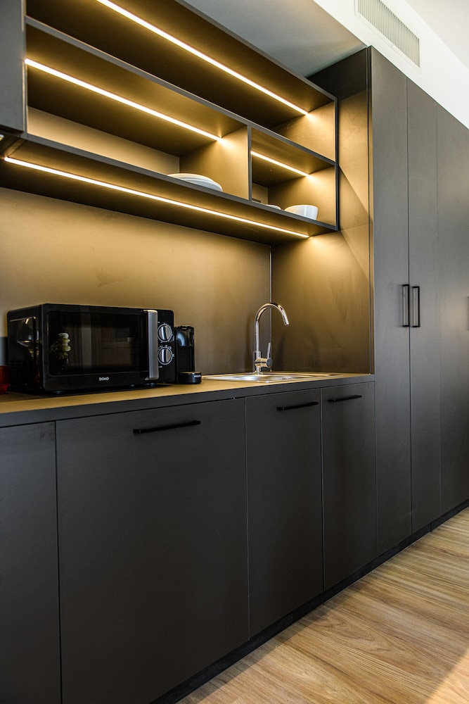 Afterwork Hotel 4/49