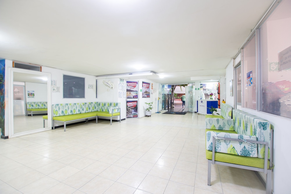 Hotel Taybo Beach 15/83