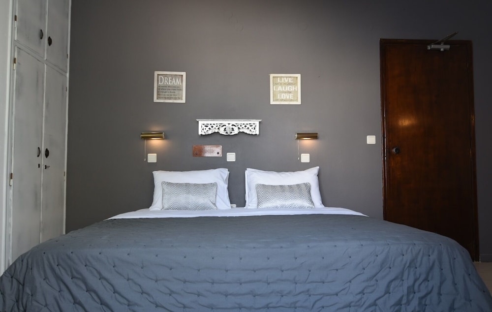 STANDARD, DOUBLE OR TWIN BED, GROUND FLOOR