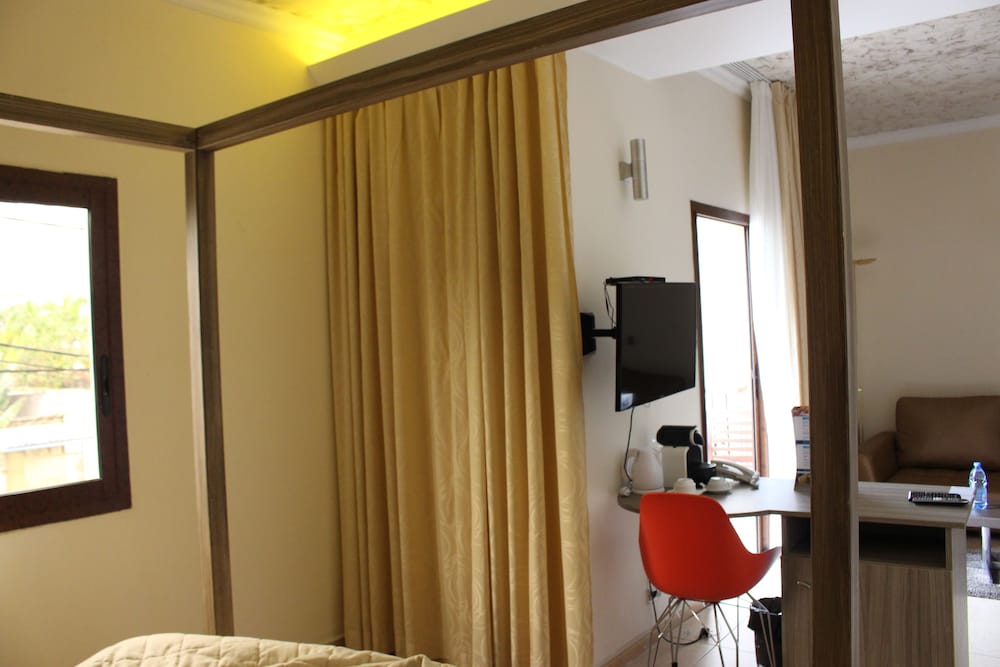 Particular Destiny Suites 42/50