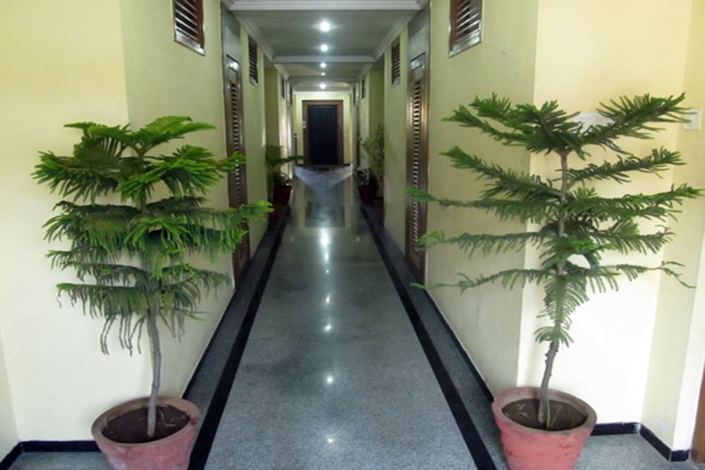 HOTEL KRISHNA 28/28