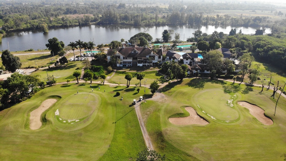 Korat Country Club Golf and Resort 17/21