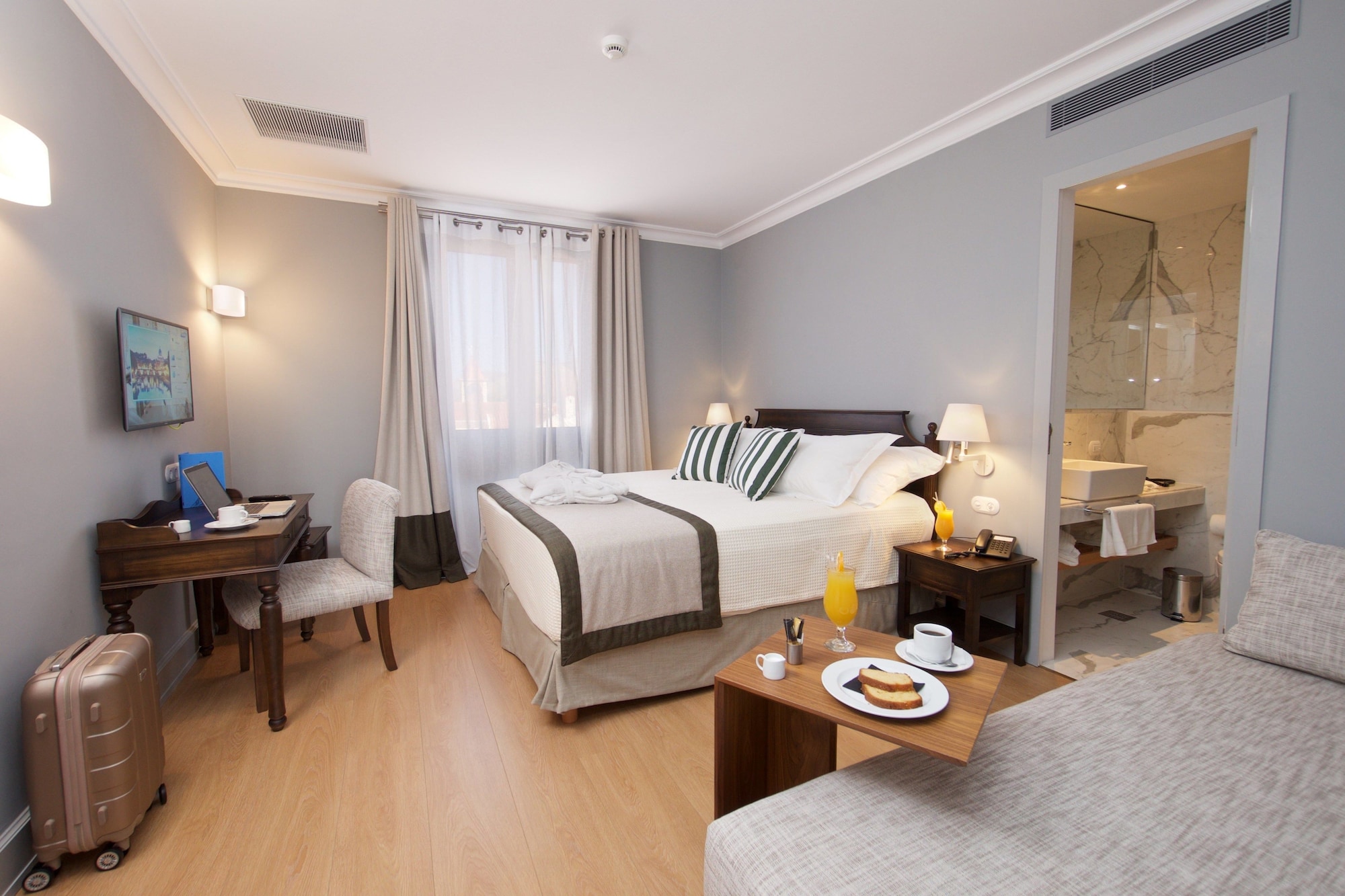 Superior, Double Bed, No Balcony