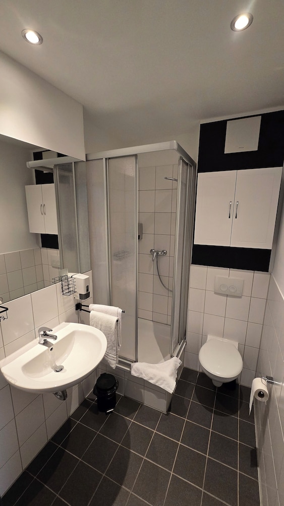 DREAM INN REGENSBURG 41/43