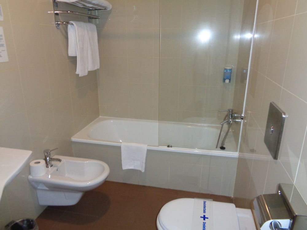 Hotel Villa de Betanzos 50/52
