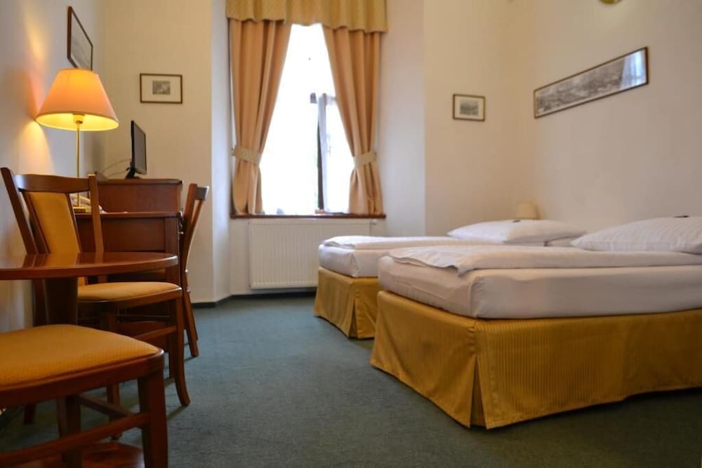 Hotel Adalbert 29/69