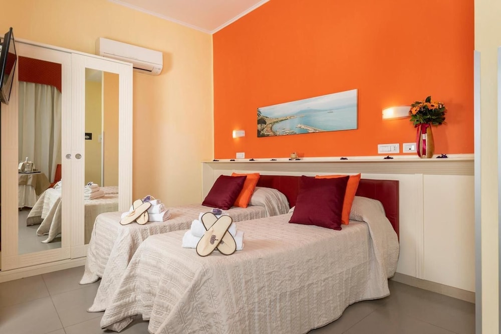 Hotel International Capodichino 10/53