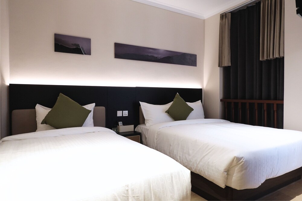 Asphodel Inn Singapore 31/65