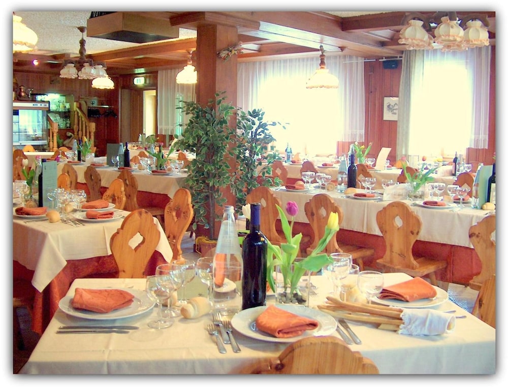 HOTEL BEAU SEJOUR 52/66
