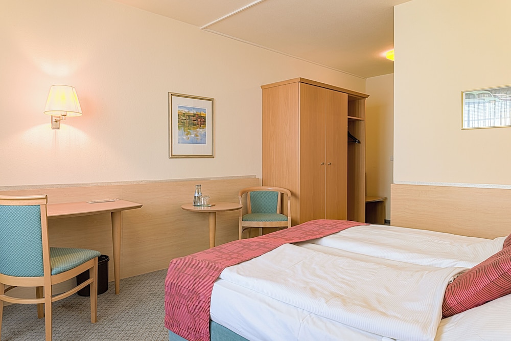 Am Moosfeld Hotel Munich 15/50