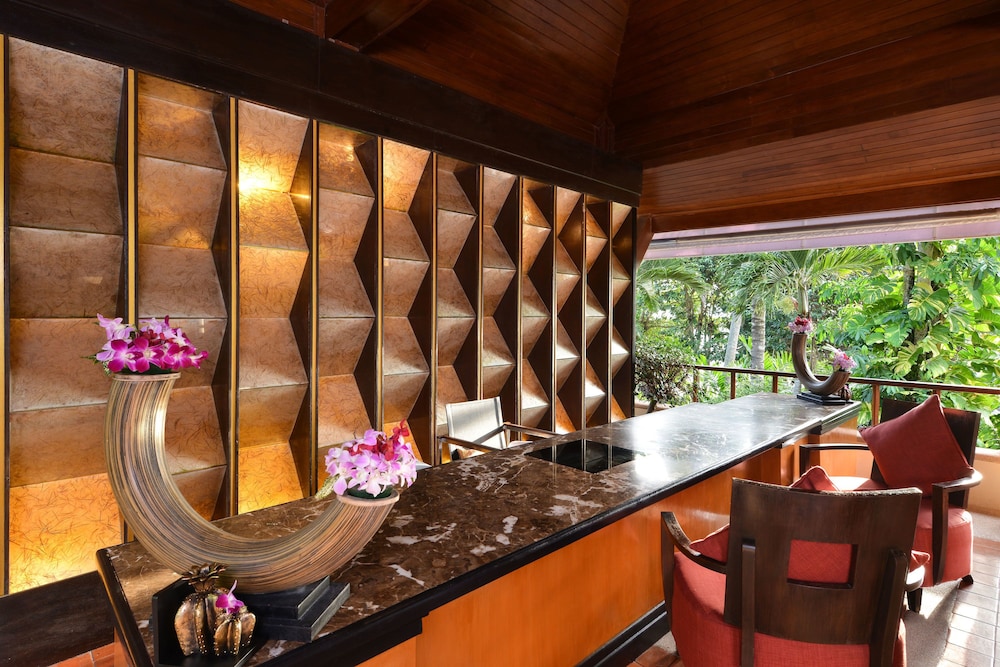 ANDAMAN WHITE BEACH RESORT 35/70