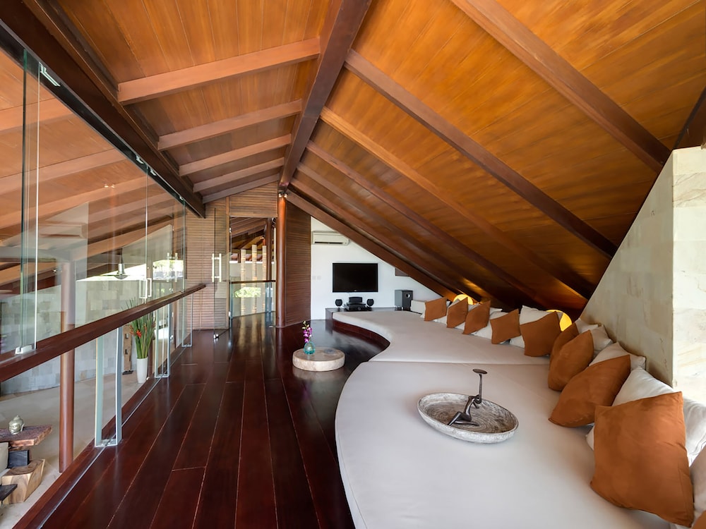 The Layar - Designer Villas & Spa 39/50