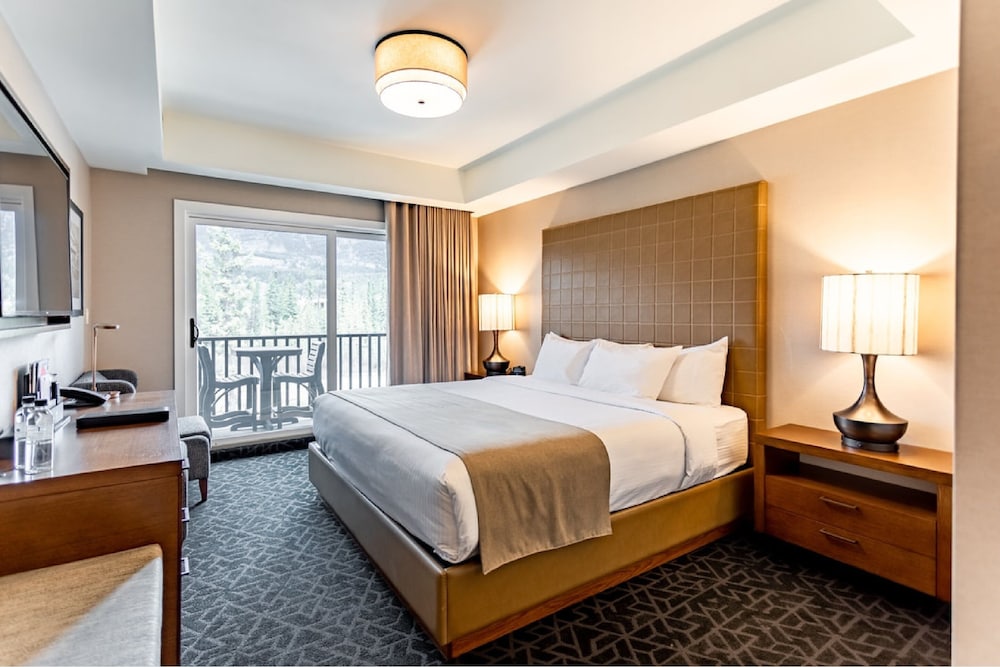MALCOLM, PREMIUM, KING BED