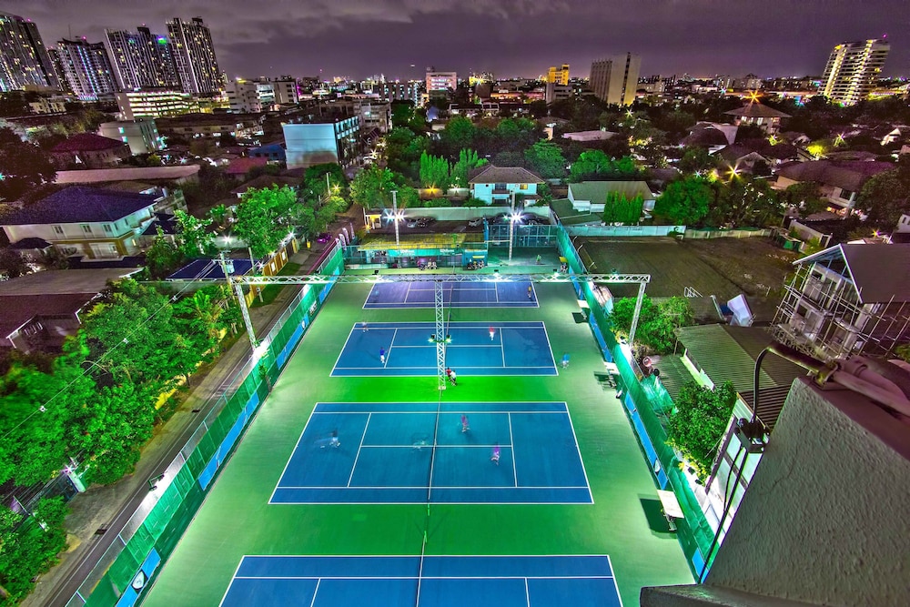Chateau de Sukhumvit 9/52