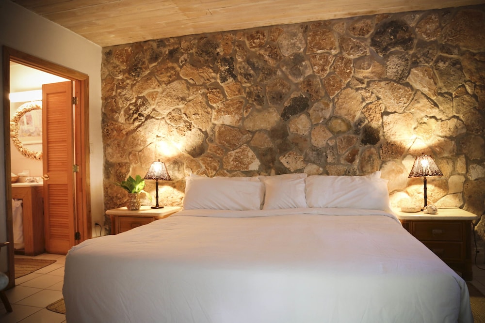 Tingum Village Hotel 14/50