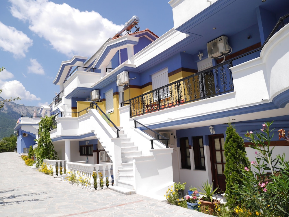 Blue Sea Beach Resort 8/73