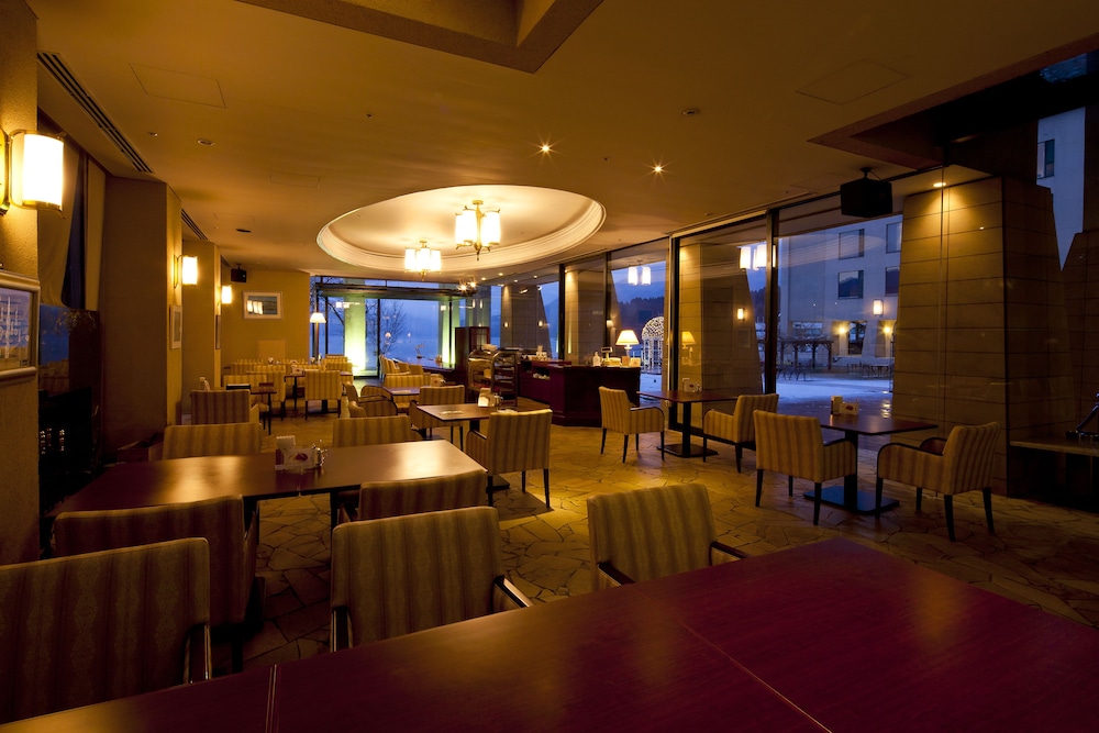 Hakone Hotel 60/72