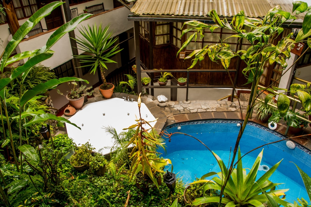 Gringo Bill S Boutique Hotel 86/90