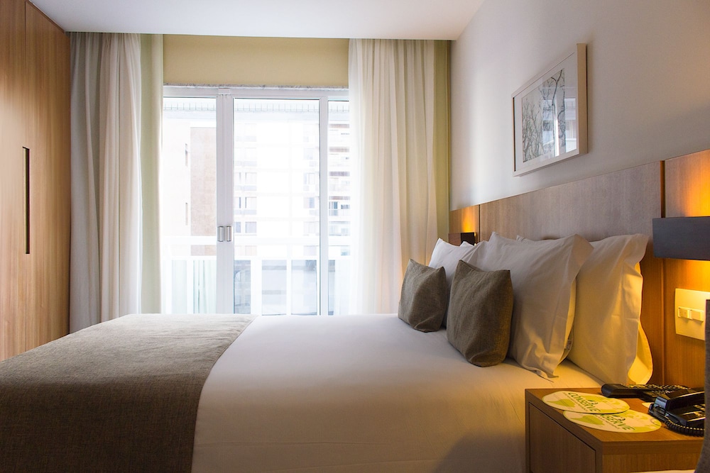 Riale Brisa Barra Hotel 40/83