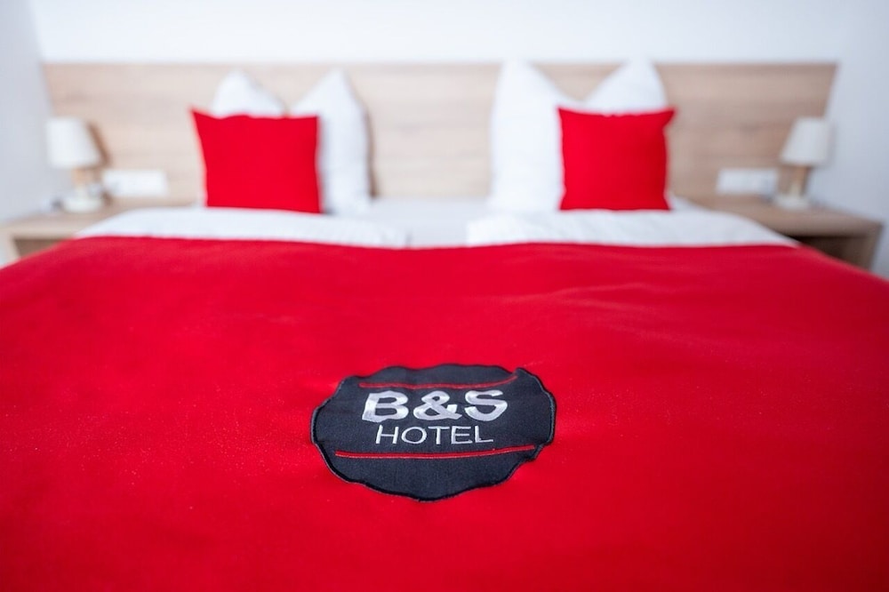 B&S Hotel 20/53