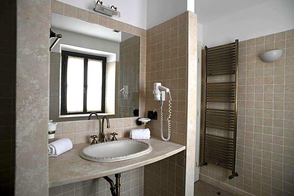 RELAIS BELLA ROSINA 48/52