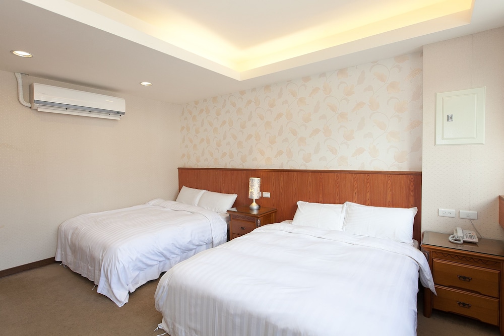 Mucha Hotel 9/54