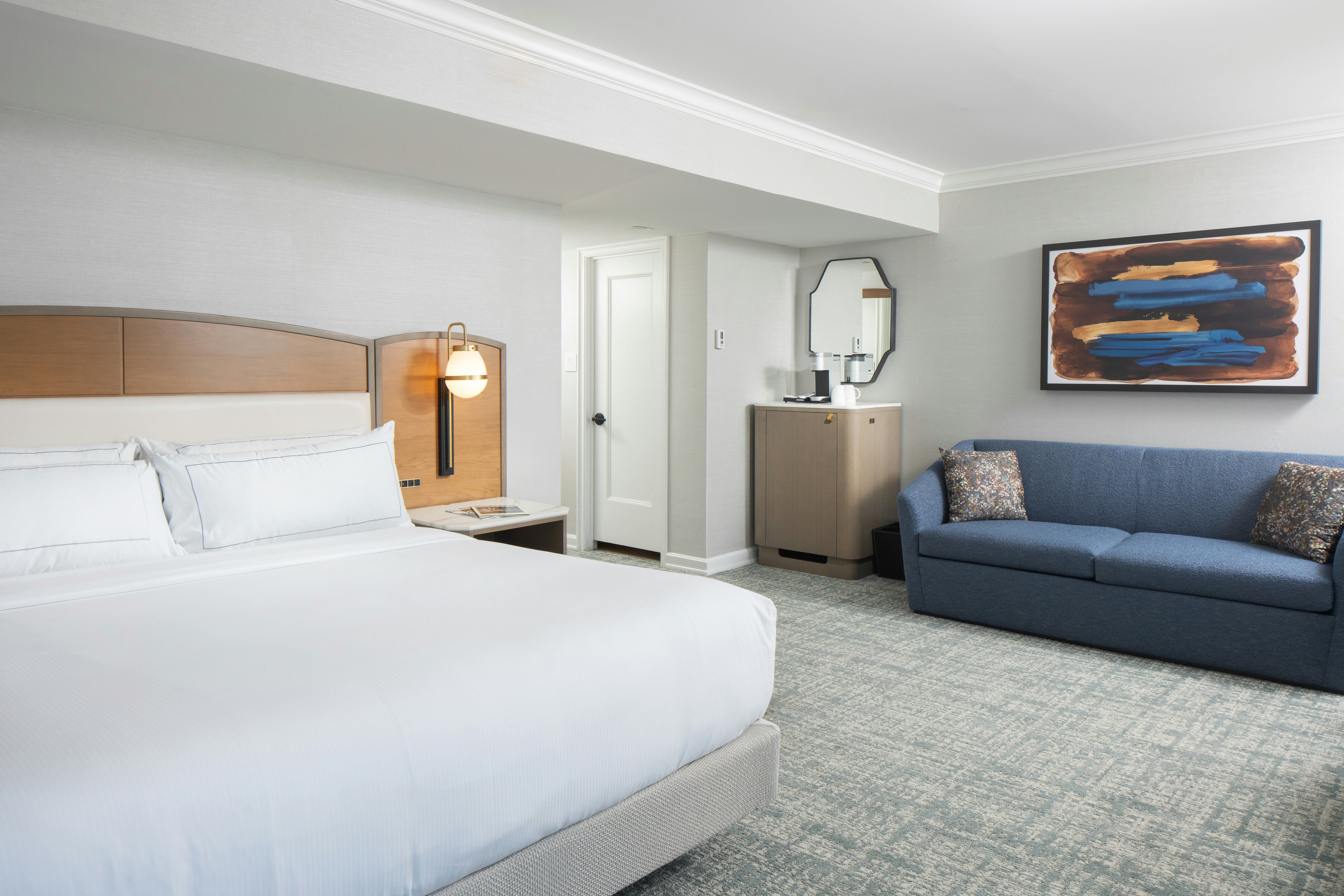 SUPERIOR, KING BED