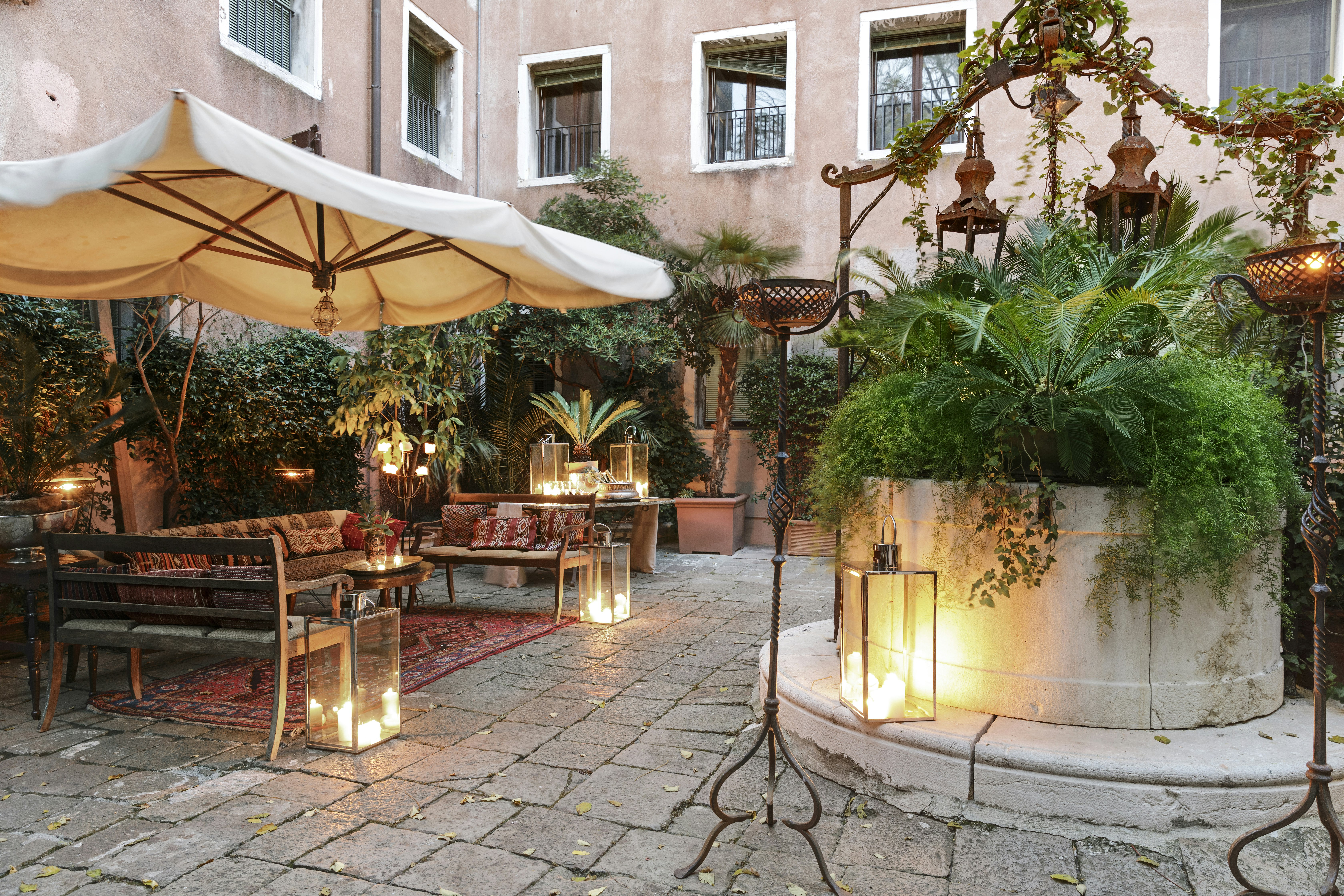 Metropole Hotel Venice 76/83