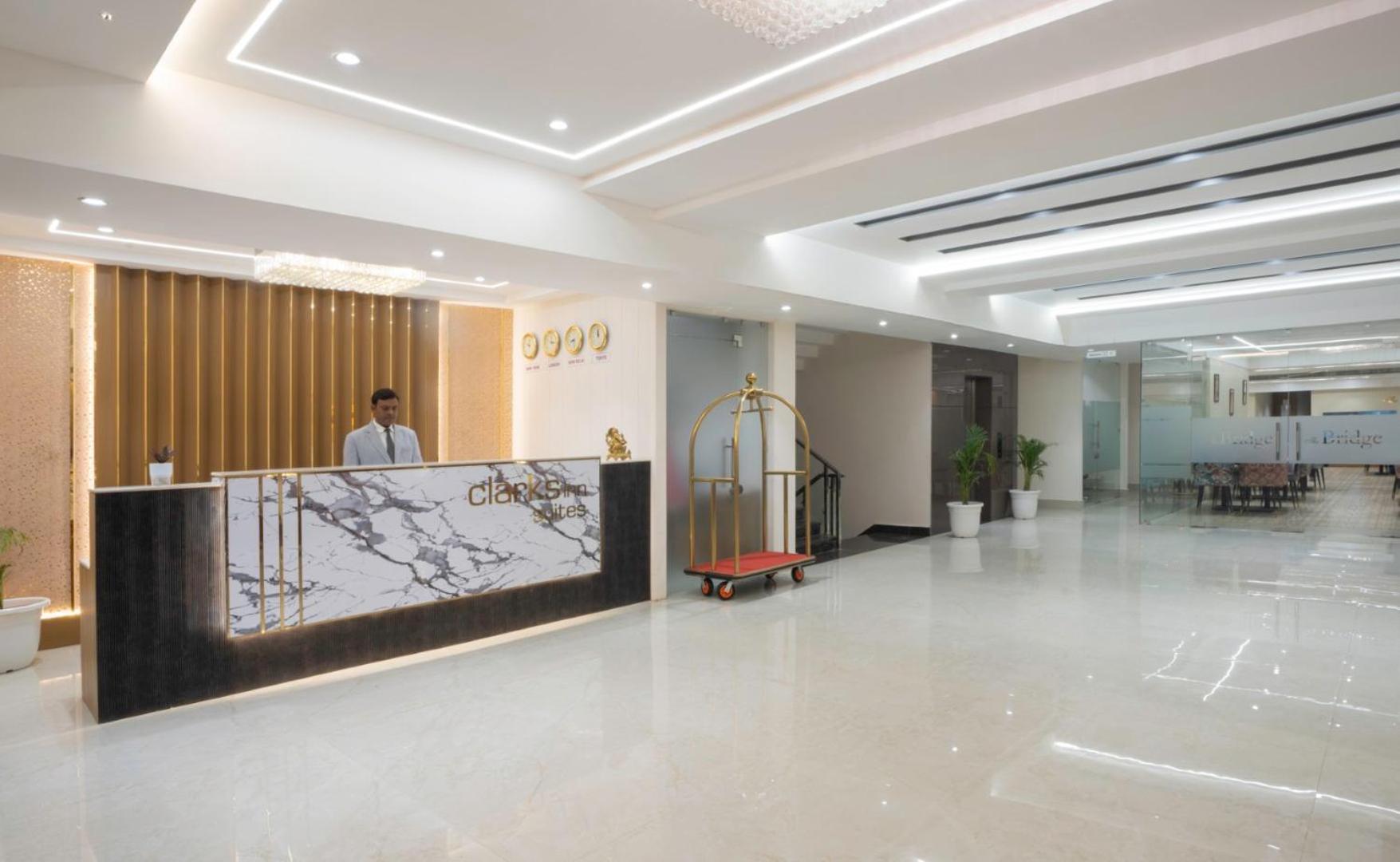 Lobby at Clarks Inn Suites Agra, AGRA