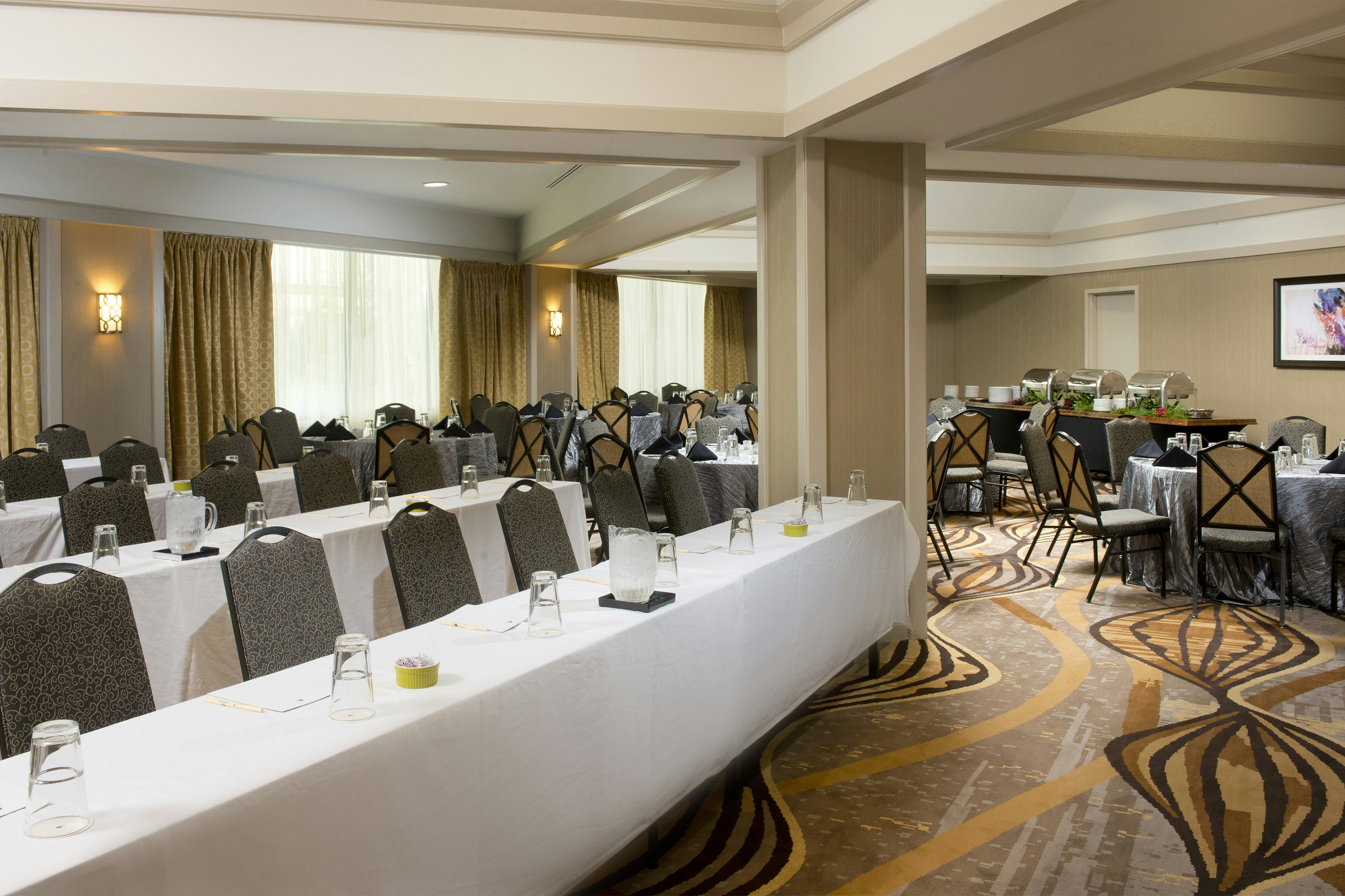 Doubletree By Hilton Hotel Lafayette 21/26