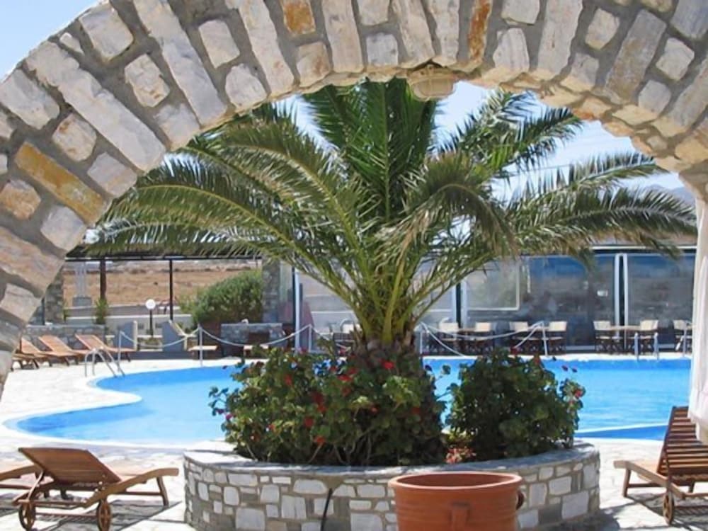 Asteras Paradise Hotel 5/78