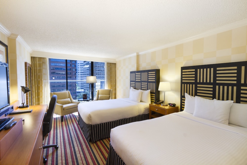 Room, 2 Double Beds, City View