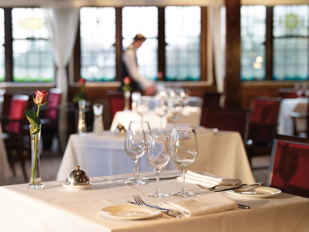 Macdonald Compleat Angler 46/69