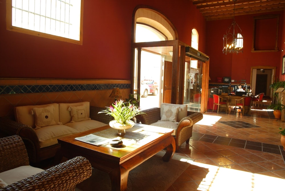 The Place Bodega Real 30/50