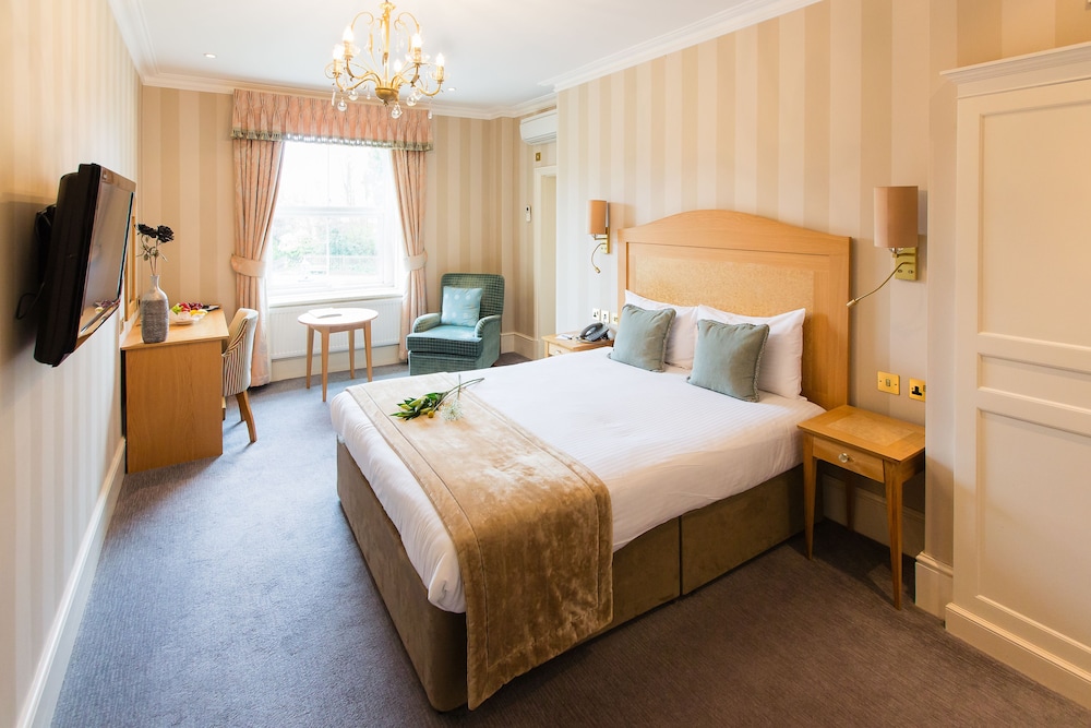 The Spa Hotel 10/50