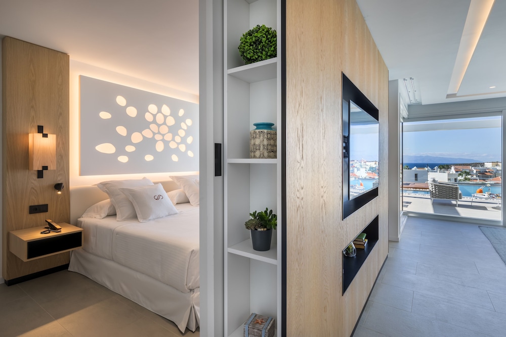 Royal Hideaway Corales Suites 14/77