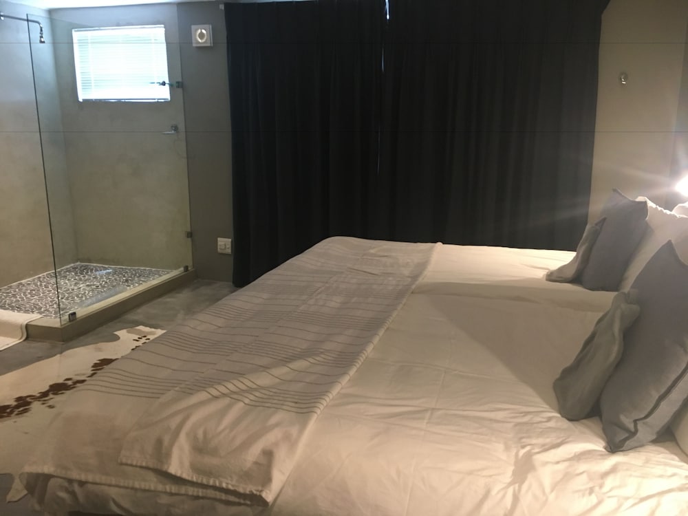 A Stone S Throw Accommodation 18/35