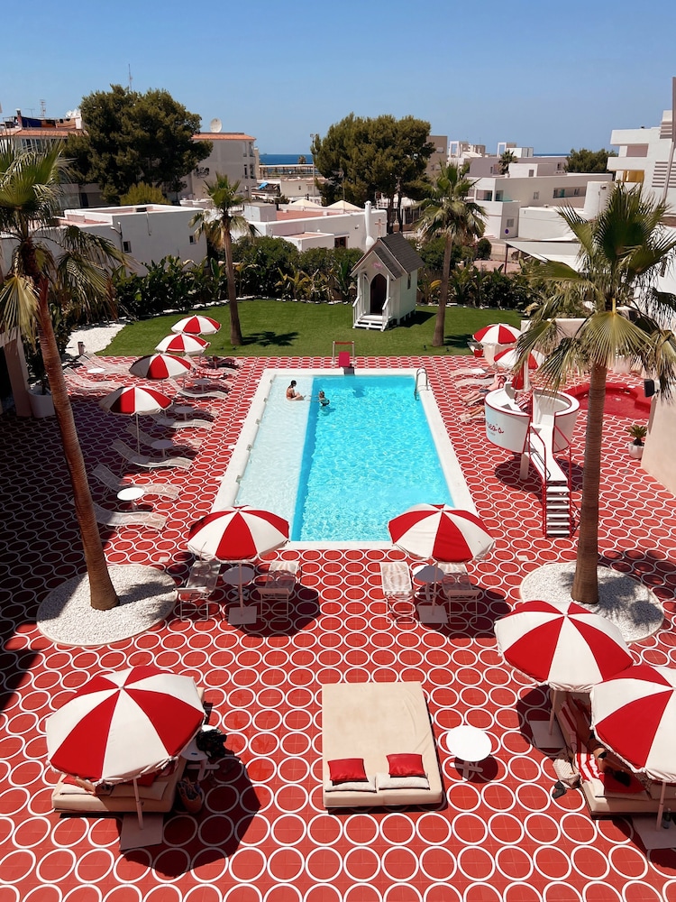 Romeos Ibiza - Adults Only 23/47