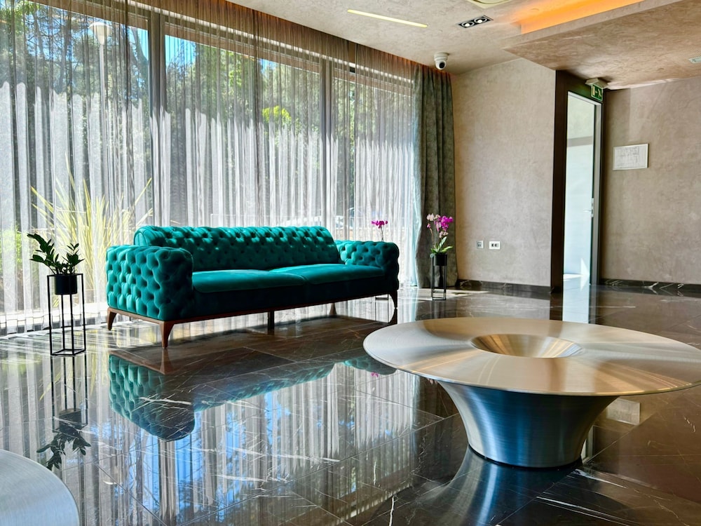 Hotel Arupinum 15/27