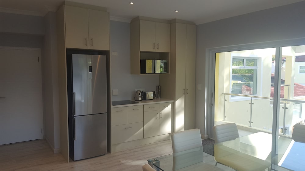 Constantia Cottages 6/50