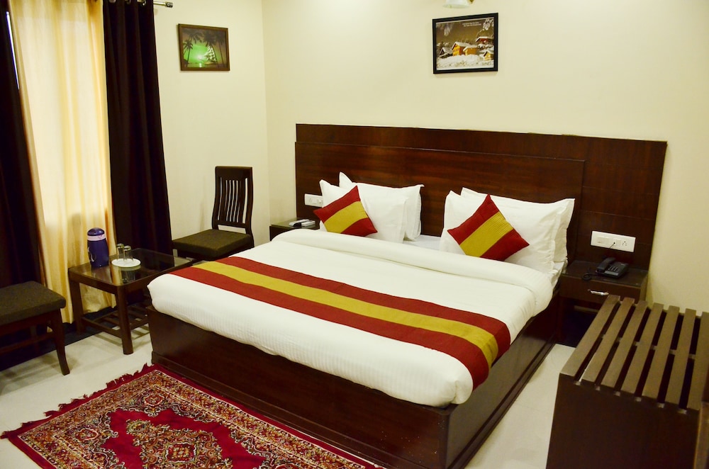 Hotel 49 17/36