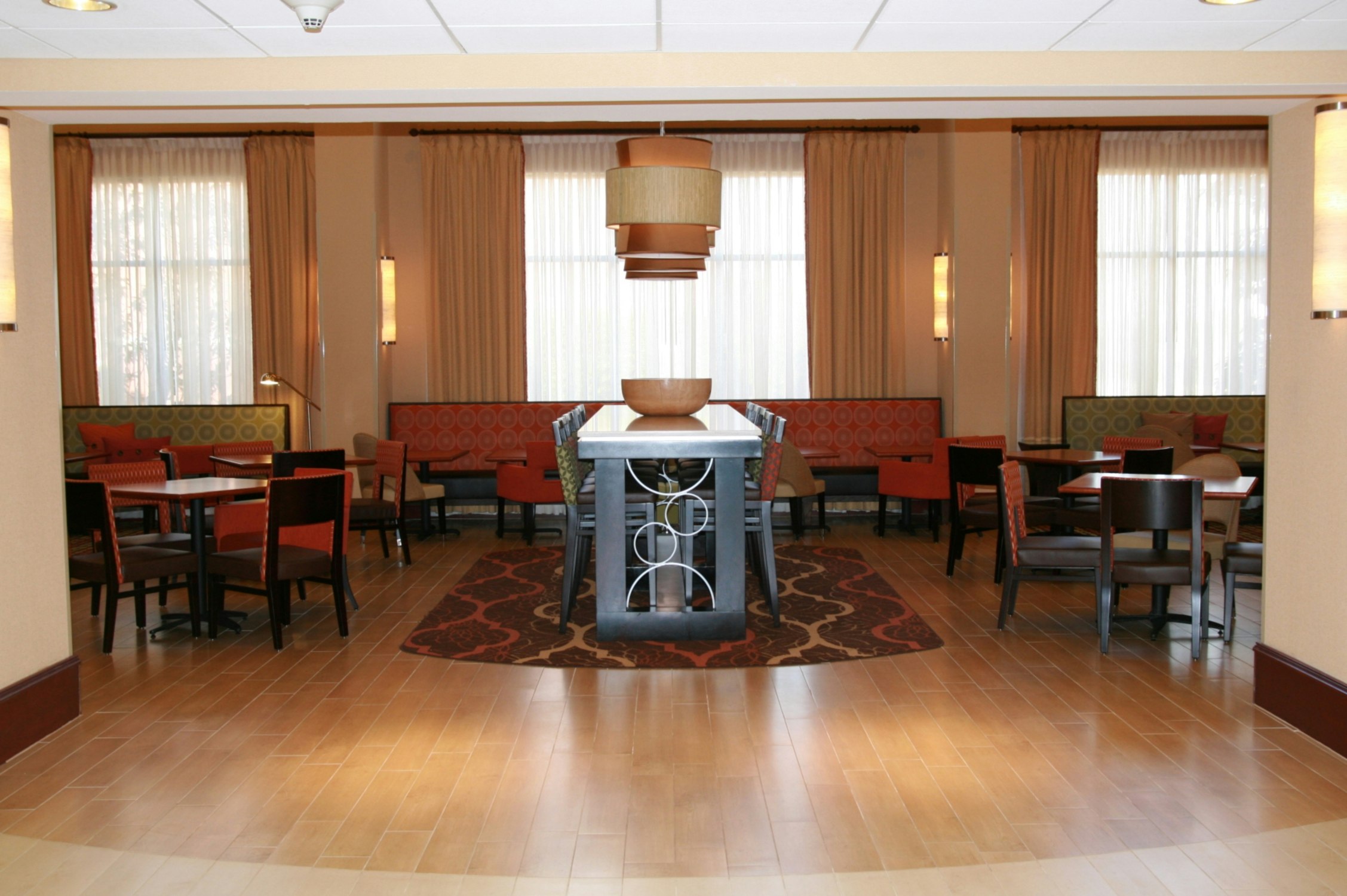 Hampton Inn Suites Spartanburg I 26 Westgate Mall 46/59