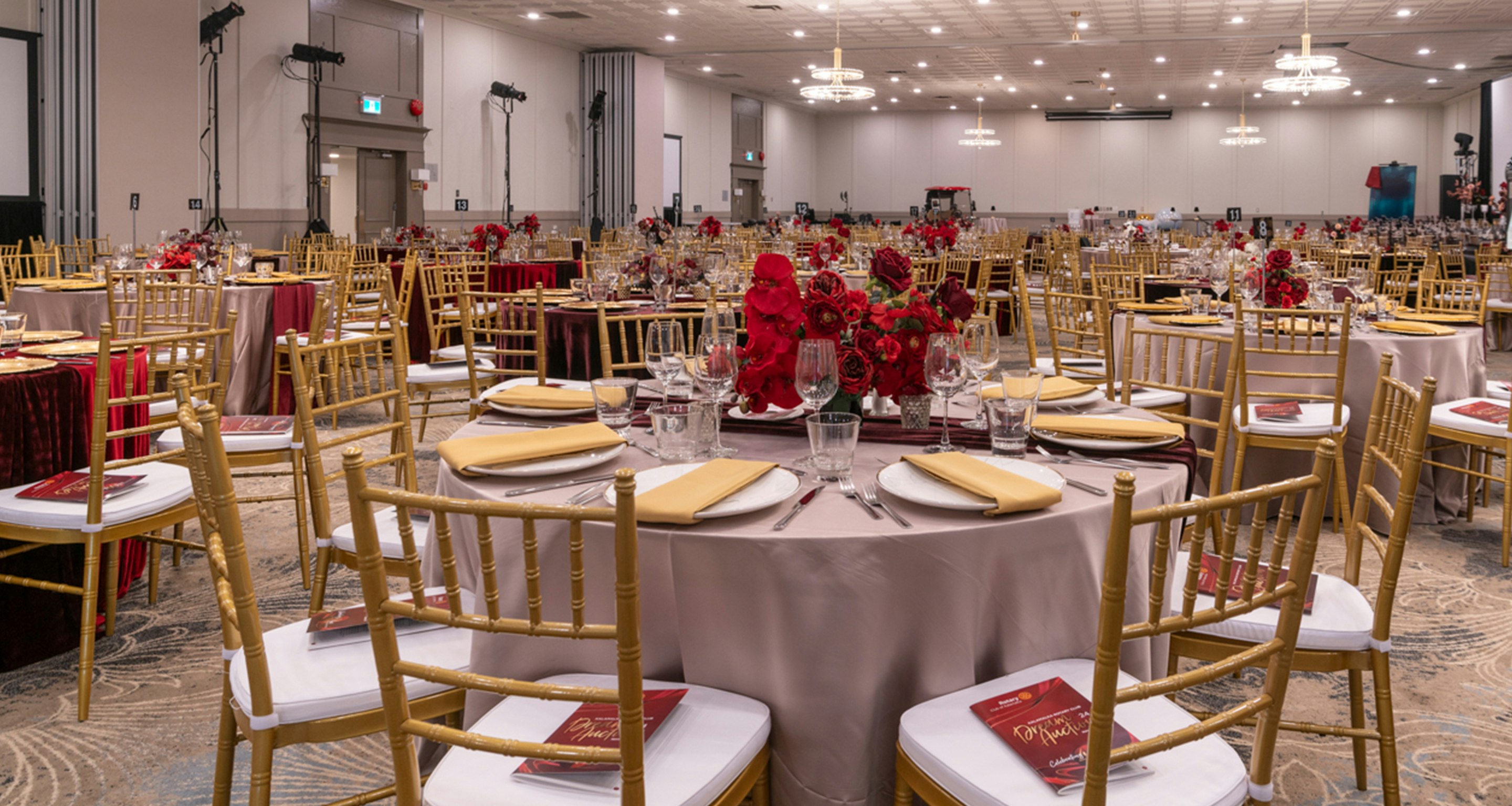 Prestige Vernon Lodge And Conference Centre 50/75