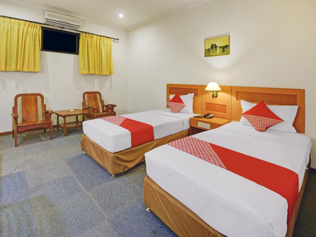 OYO 1178 Plaza Hotel Tanjung Pinang 16/50